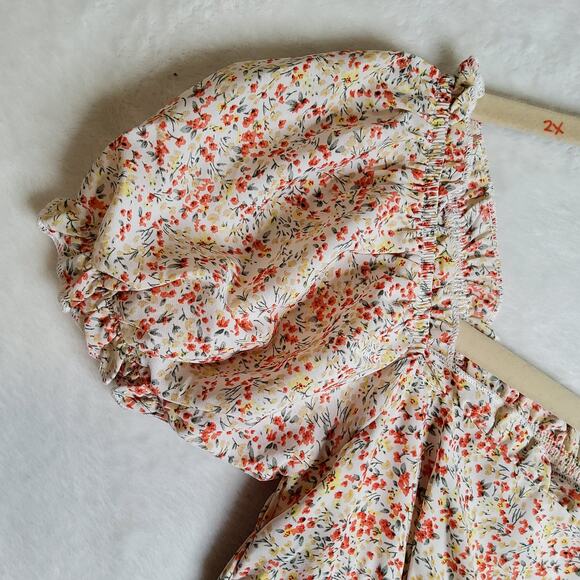 STORIA Small Smocked Square Neck BellSleeve FallVibe Sexy scrunched Elastic - Picture 14 of 16